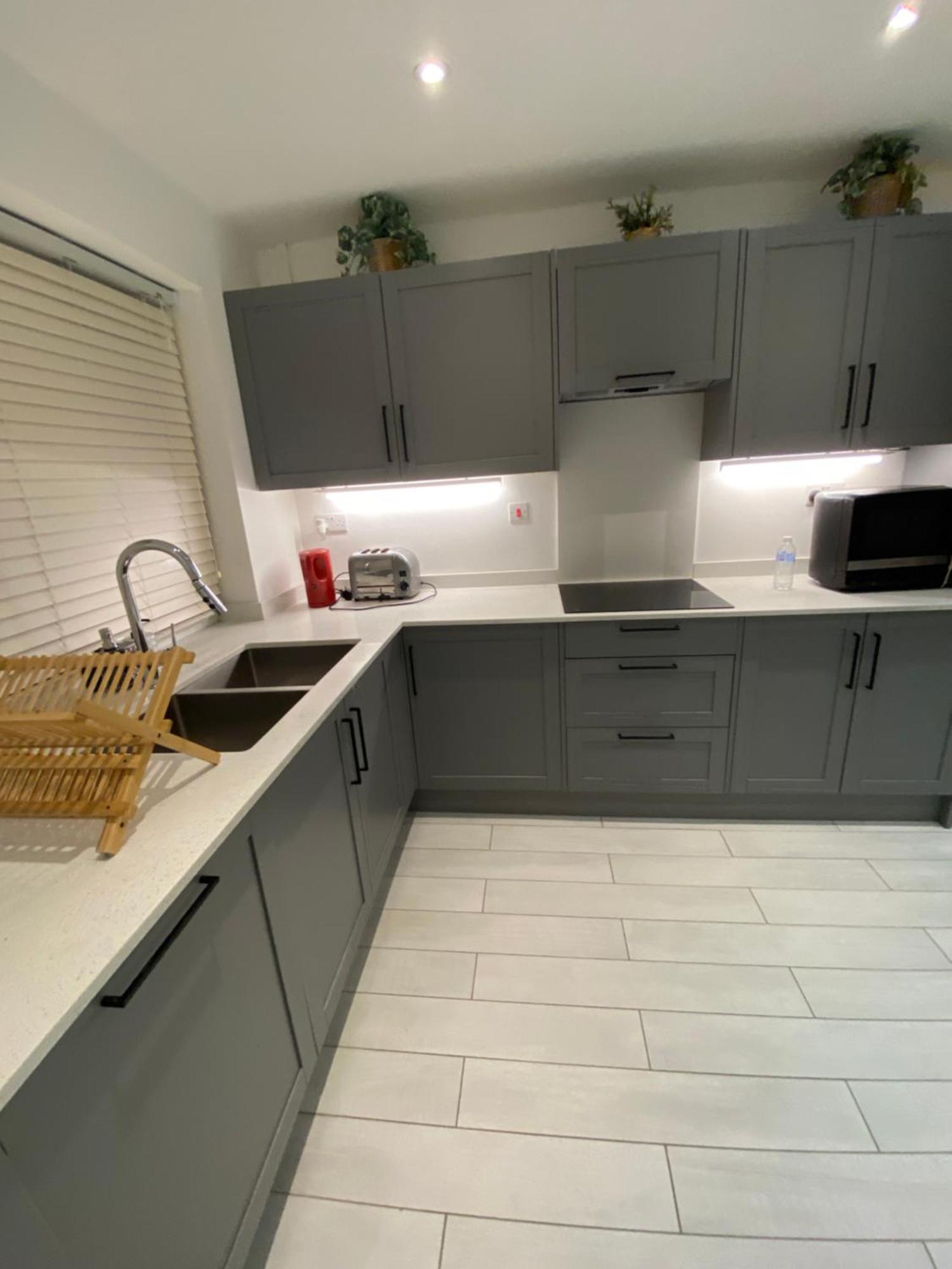 The Bay Apartment Edgware Luaran gambar