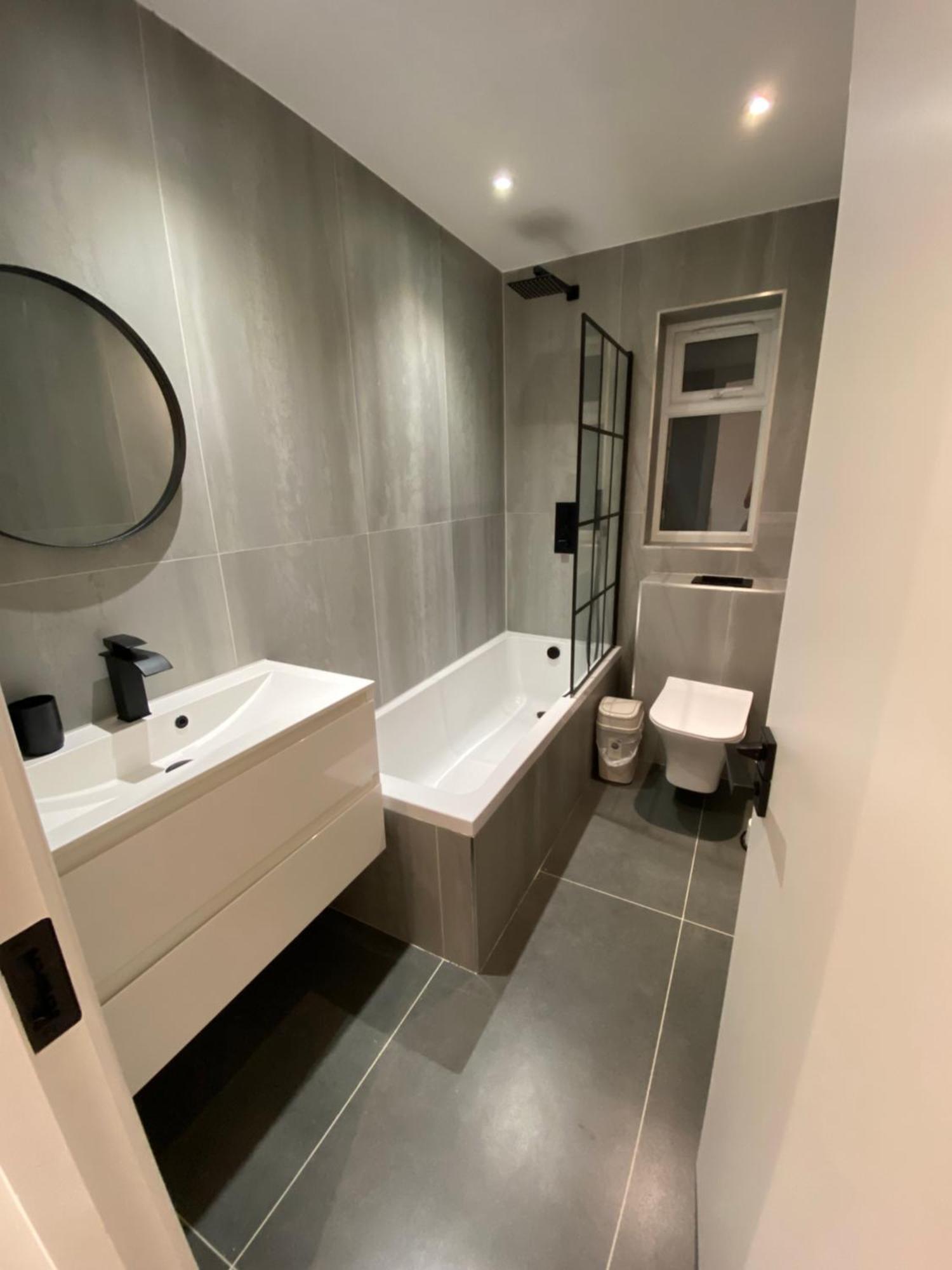 The Bay Apartment Edgware Luaran gambar