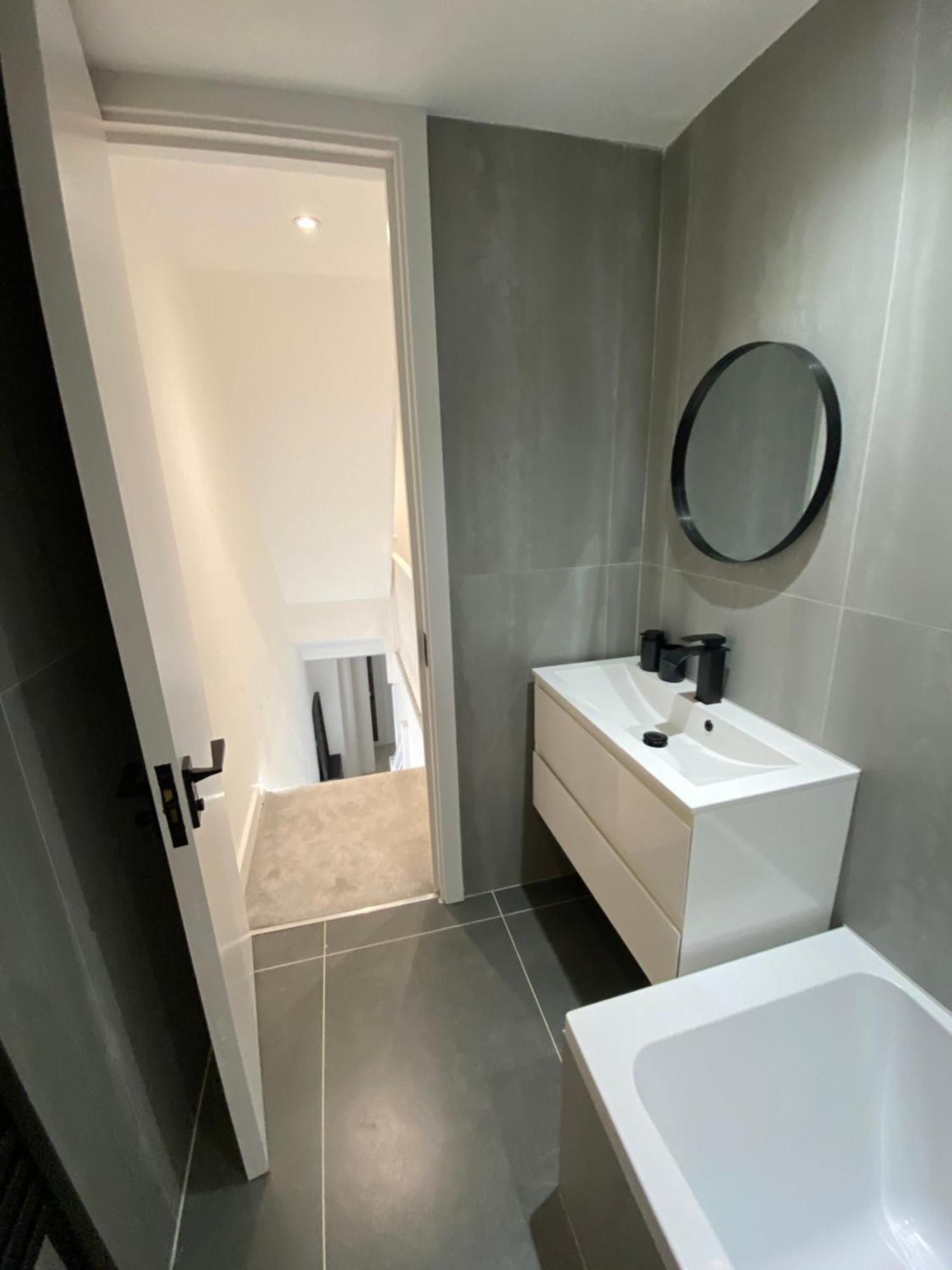The Bay Apartment Edgware Luaran gambar