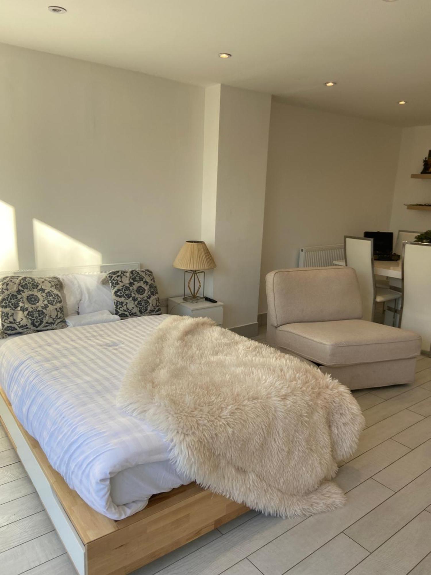 The Bay Apartment Edgware Luaran gambar
